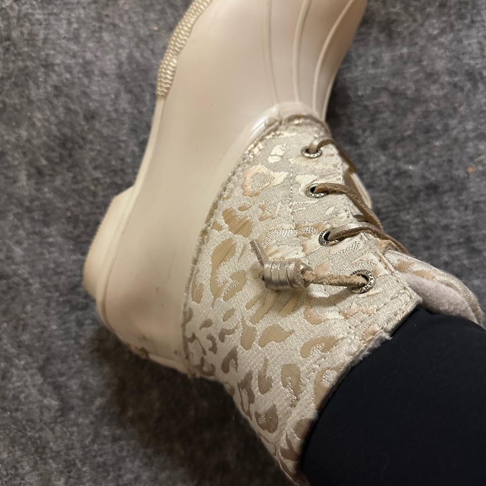 UGG Cream and Tan Lace-Up Women's Boots